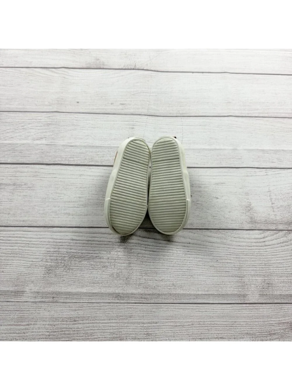Old Navy Toddler Slip On Faux Suede Shoes Sherpa Lining Tan 6 - Picture 3 of 5
